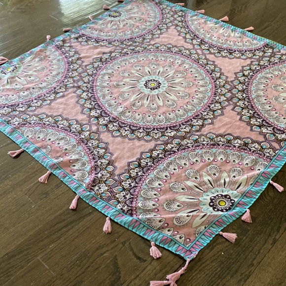 37” Square Scarf, Sarong, Tablecloth with Tassels - Picture 4 of 9